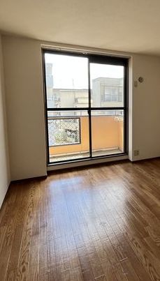 居室・リビング　同仕様