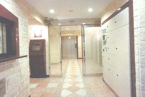 エントランス　★安心のオートロック完備★