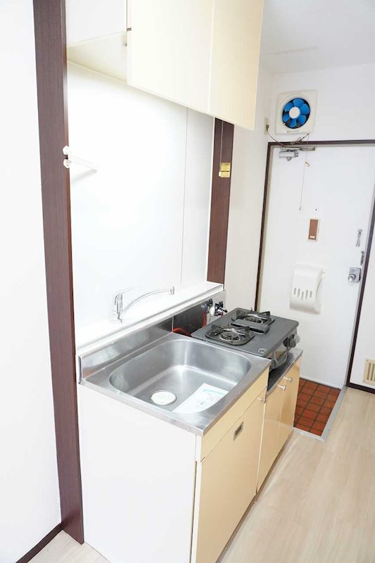 キッチン　ガスコンロは残置物です