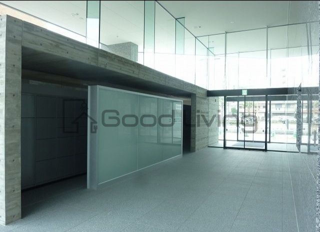 ロビー　研ぎ澄まされた感性と洗練された暮らし