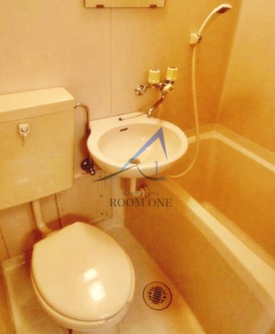 バス・シャワールーム　お風呂です。