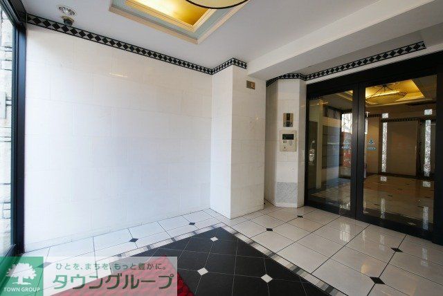 エントランス　エントランス