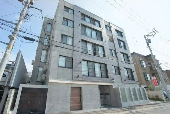 建物外観　都市ガス使用の人気のデザイナーズ仕様のお部屋です♪★