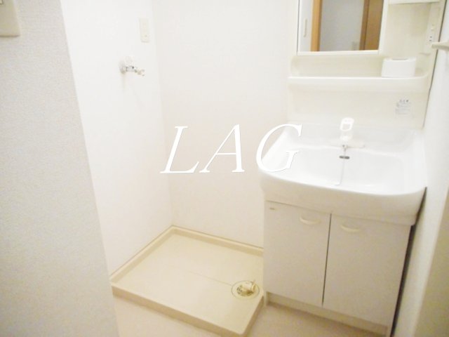 洗面設備　独立洗面台です。