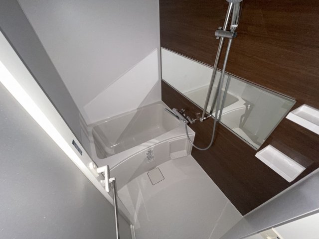 バス・シャワールーム　ゆったり過ごせるお風呂です