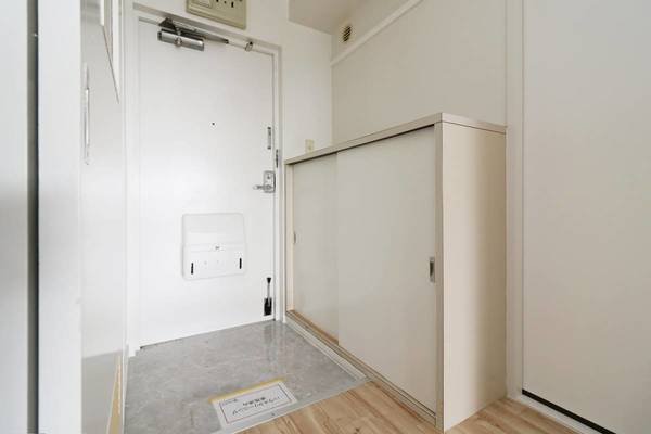 玄関　ビレッジハウスの同一物件・同一タイプの間取りの写真です