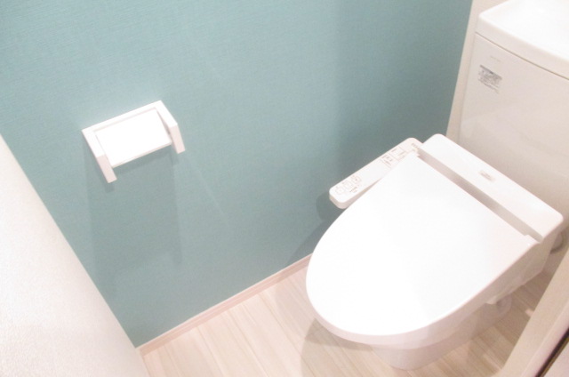 トイレ　モデル写真