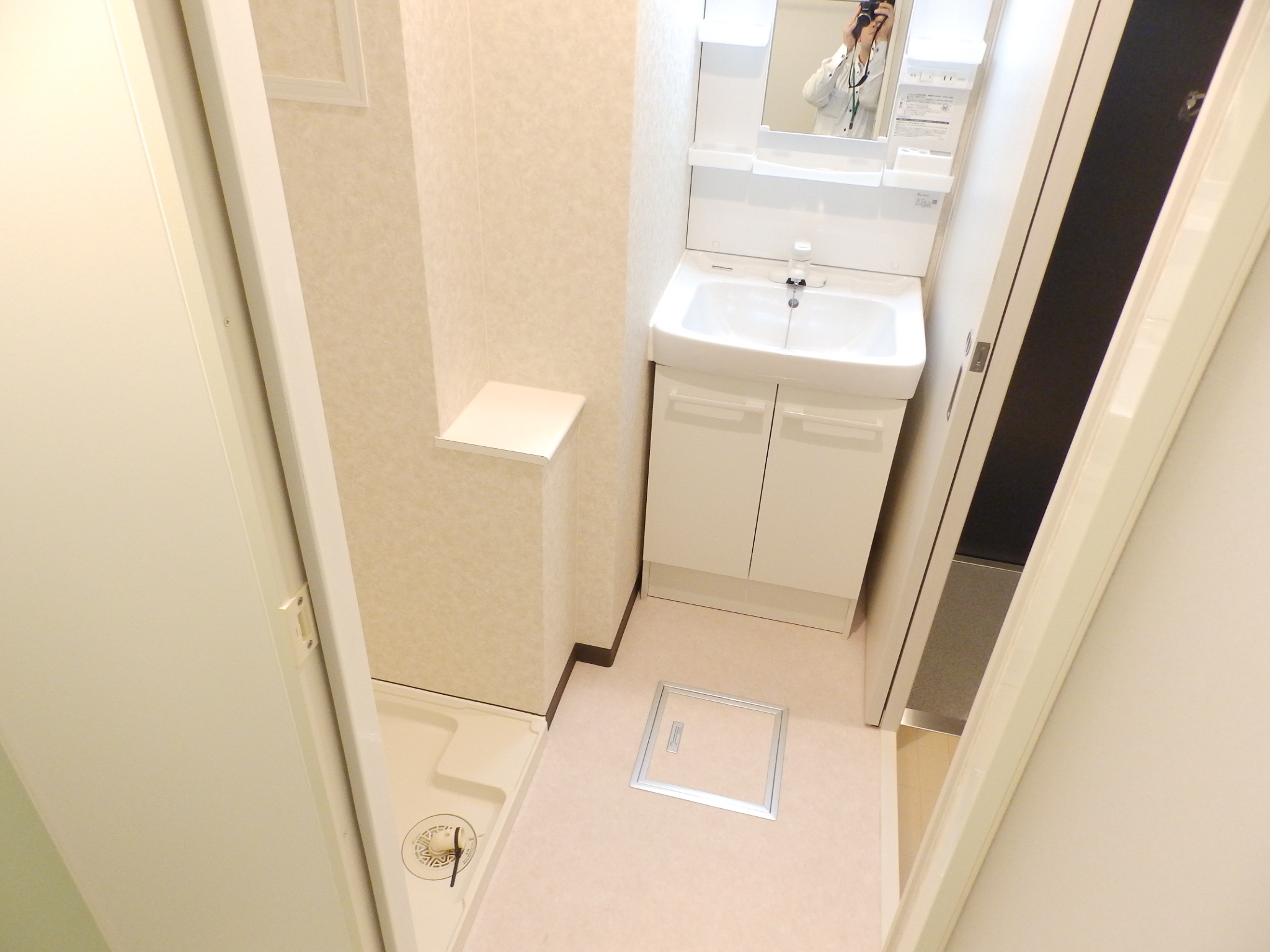 その他　脱衣室　室内洗濯機置き場