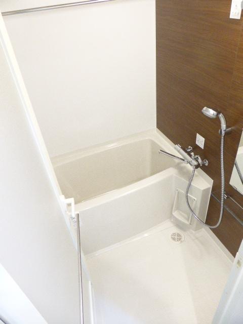 バス・シャワールーム　バス※別部屋参考写真