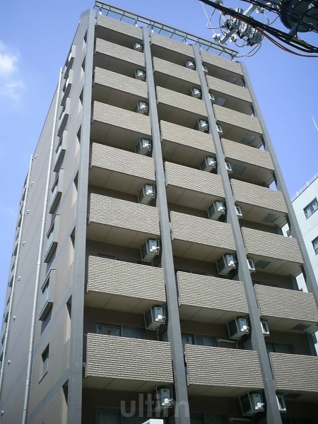 建物外観　しっかり建っています。