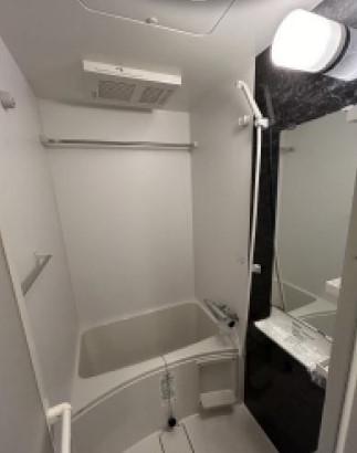 バス・シャワールーム　セレニテ難波ミラク参番館　バスルーム