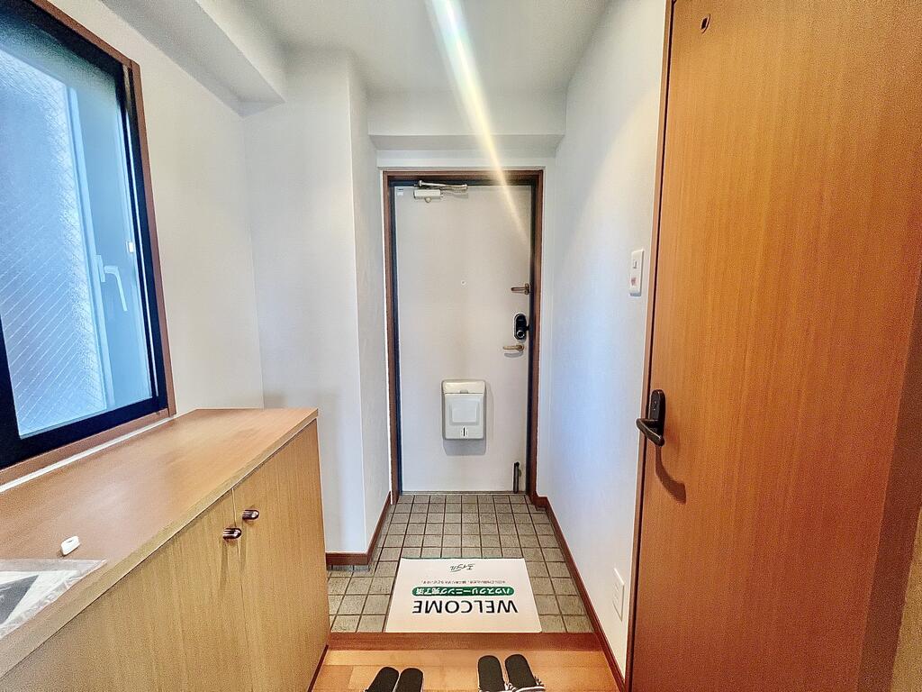 玄関　※同物件、別号室の写真（現状優先）