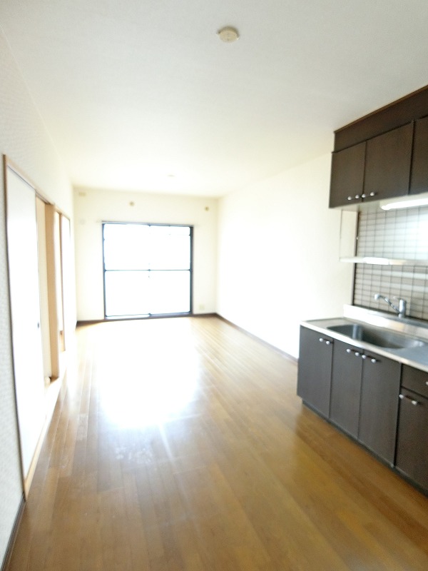 居室・リビング　リビング１１．５帖あります！広いです！