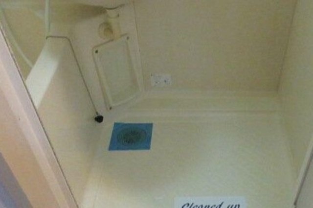 バス・シャワールーム　バスルーム