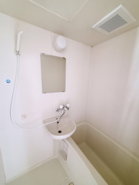 バス・シャワールーム　【浴室】ユニットバス