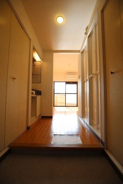 玄関　シンプルで使いやすい玄関です