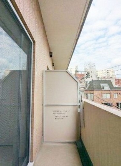 バルコニー