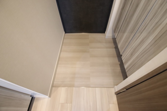 玄関　※別室の参考写真の為、現況優先です。