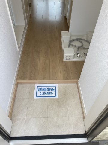 玄関　シューズボックス付きの玄関