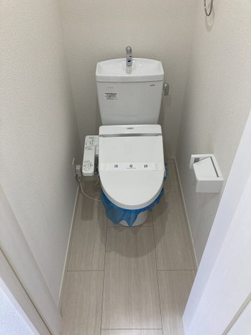 トイレ　快適な温水洗浄便座