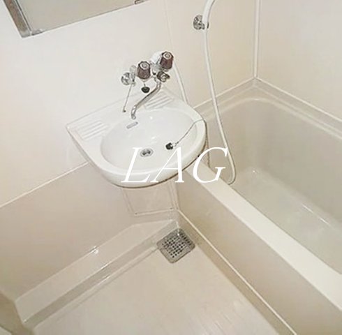 バス・シャワールーム　お風呂です。