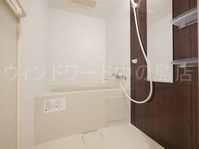 バス・シャワールーム　詳細は、ウィンドワード中の島店までご相談下さい。