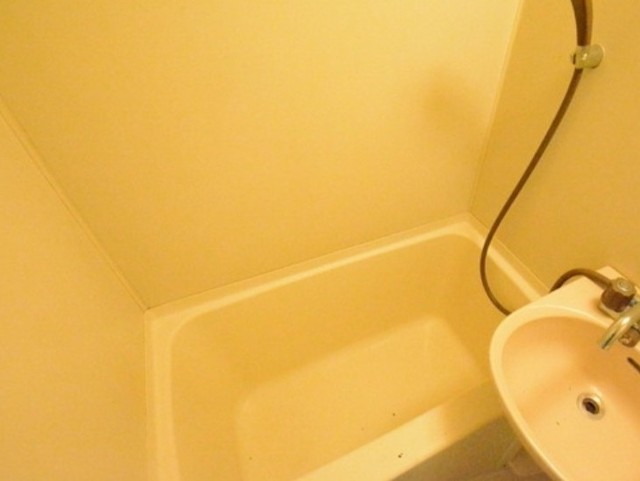 バス・シャワールーム　別部屋参考。