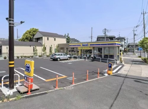 コンビニ　ミニストップ 新小岩4丁目店（コンビニ）まで528m