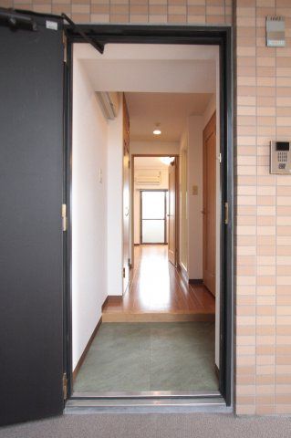 玄関　（別タイプ参考写真）サンテミリオン大塚弐番館　豊島区北大塚3