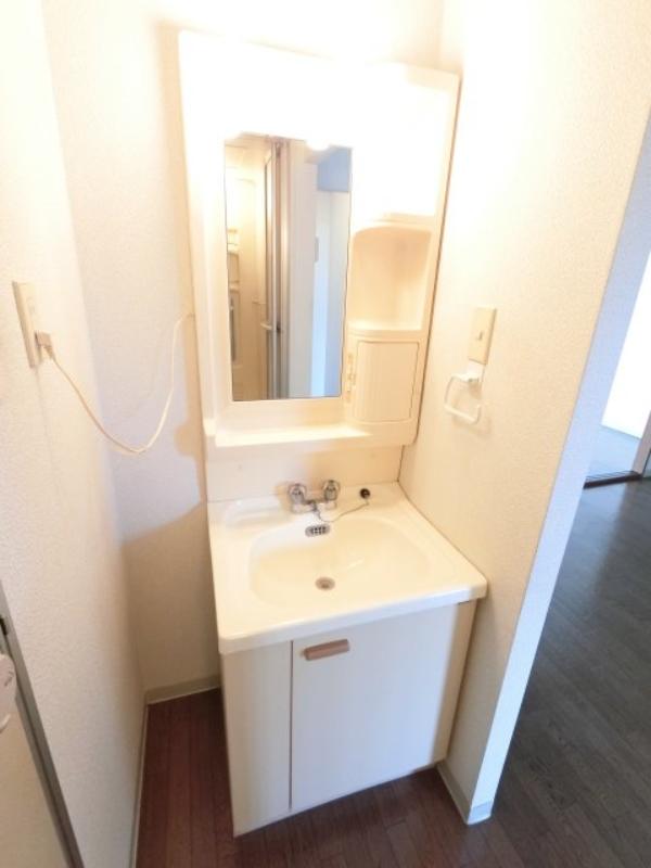 洗面設備　※仕様が異なる場合が御座います