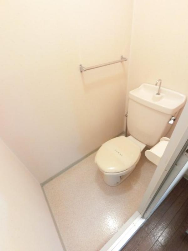 トイレ　※仕様が異なる場合が御座います