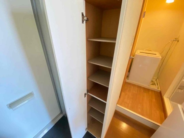 玄関　シンプルで使いやすい玄関です