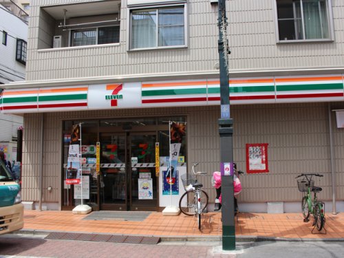 コンビニ　セブンイレブン 板橋仲宿商店街店（コンビニ）まで88m