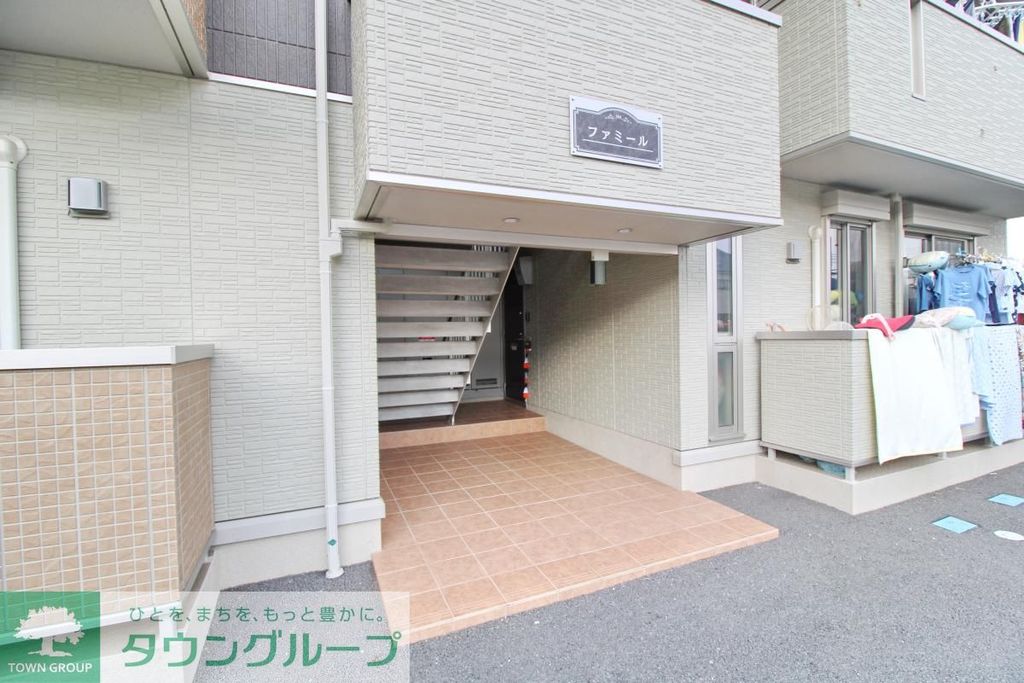 エントランス　エントランス