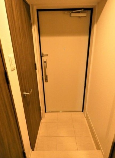 玄関　※参考写真の為、現況優先です。