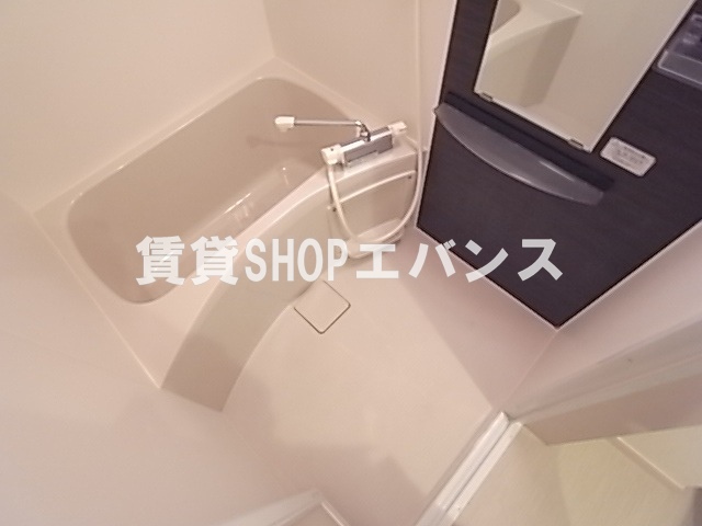 バス・シャワールーム　日々の疲れを癒すお風呂付です