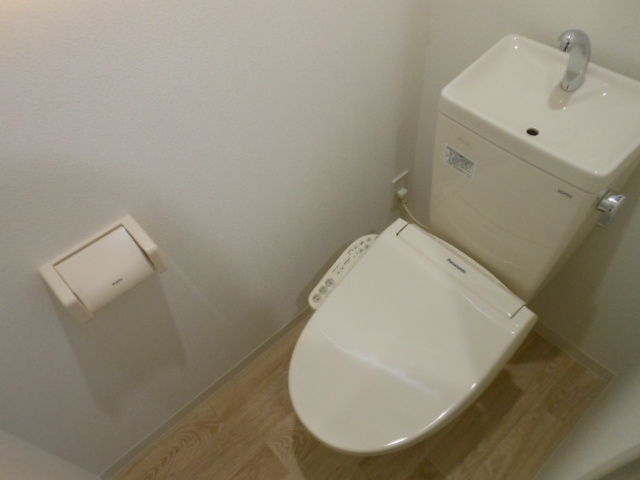トイレ　シンプルで使いやすいトイレです
