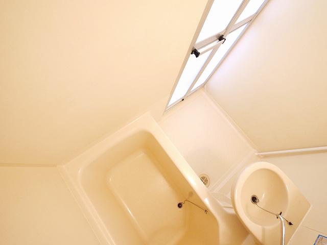 バス・シャワールーム　日々の暮らしに欠かせないお風呂です