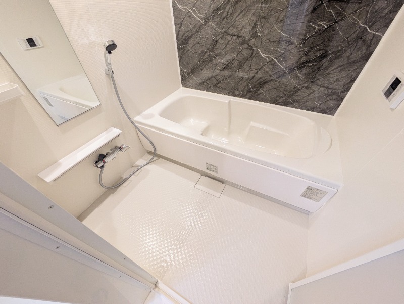 バス・シャワールーム　図面と現状に相違がある場合には現状を優先