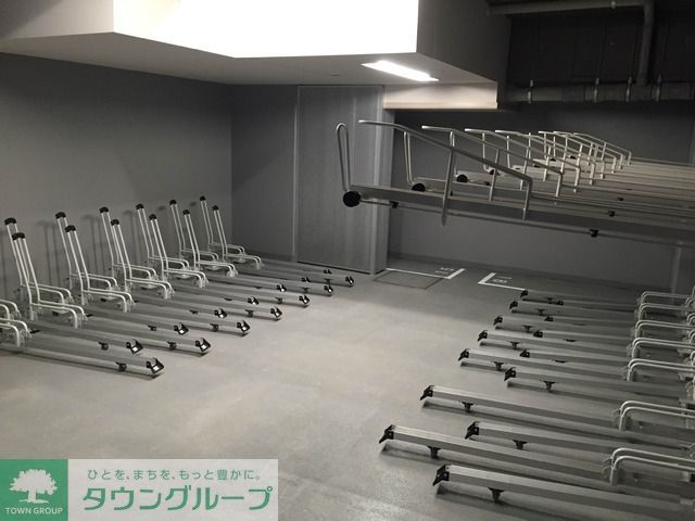 その他共有部分　2016年1月撮影　駐輪場
