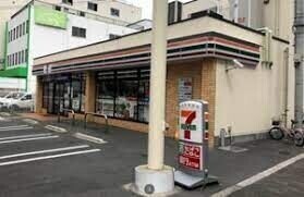 コンビニ　セブンイレブン大阪立売堀5丁目店（コンビニ）まで53m