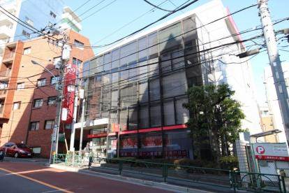 銀行　三菱UFJ銀行千駄木支店（銀行）まで203m