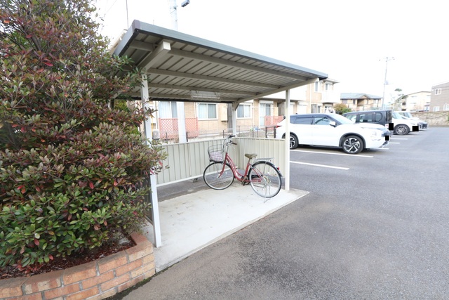 その他共有部分　☆屋根付駐輪場☆