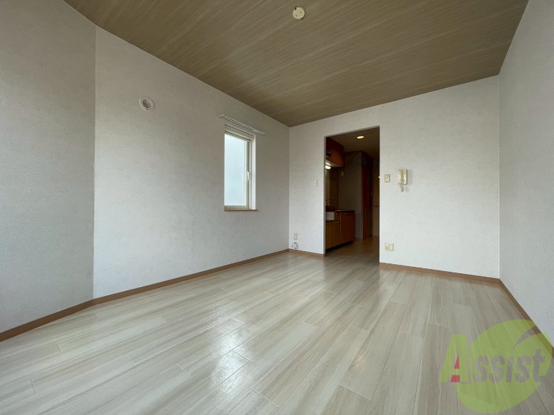居室・リビング　広くてキレイなお部屋が広がっていて、充実した生活が送れそう。