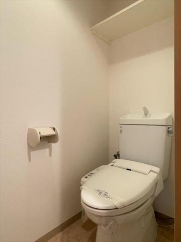 トイレ　別号室参考写真