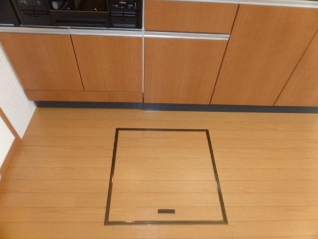 その他部屋・スペース　床下収納