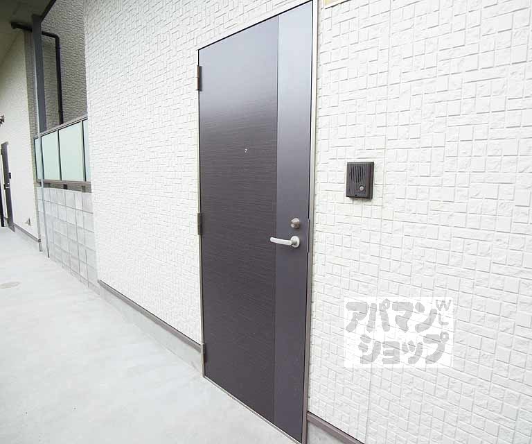 その他設備　玄関ドアです。