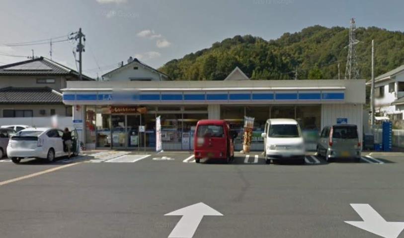 コンビニ　ローソン鳥取河原町店（コンビニ）まで334m