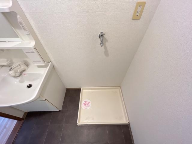 その他　洗濯機置場