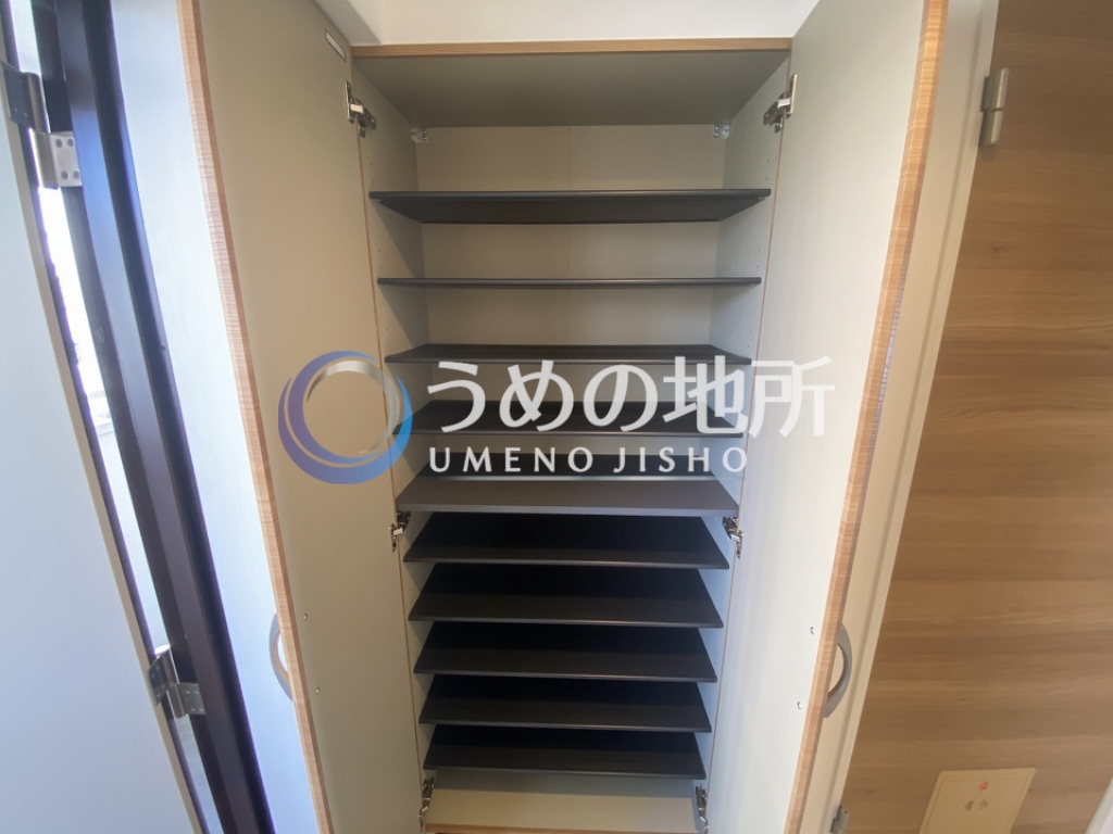 収納　靴箱